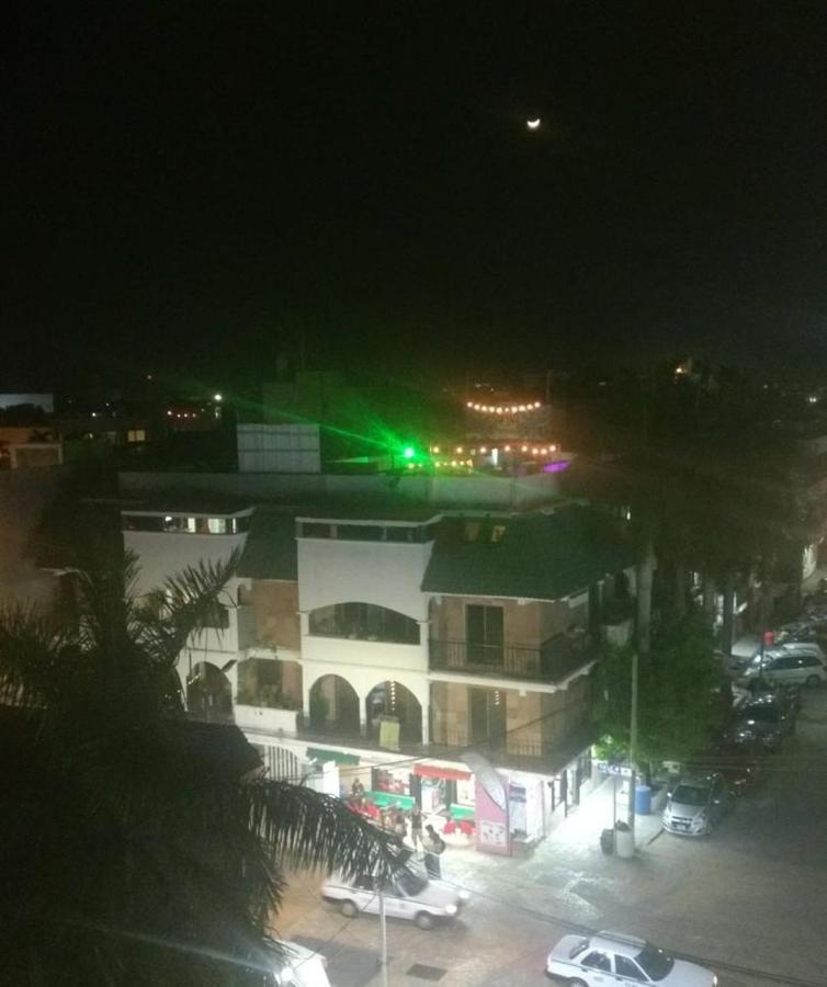 Hôtel La Izsla Playa Del Carmen Extérieur photo